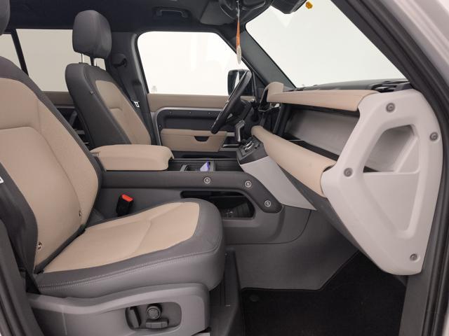 LAND ROVER Defender 3.0d i6 mhev X-Dynamic SE awd 250cv auto