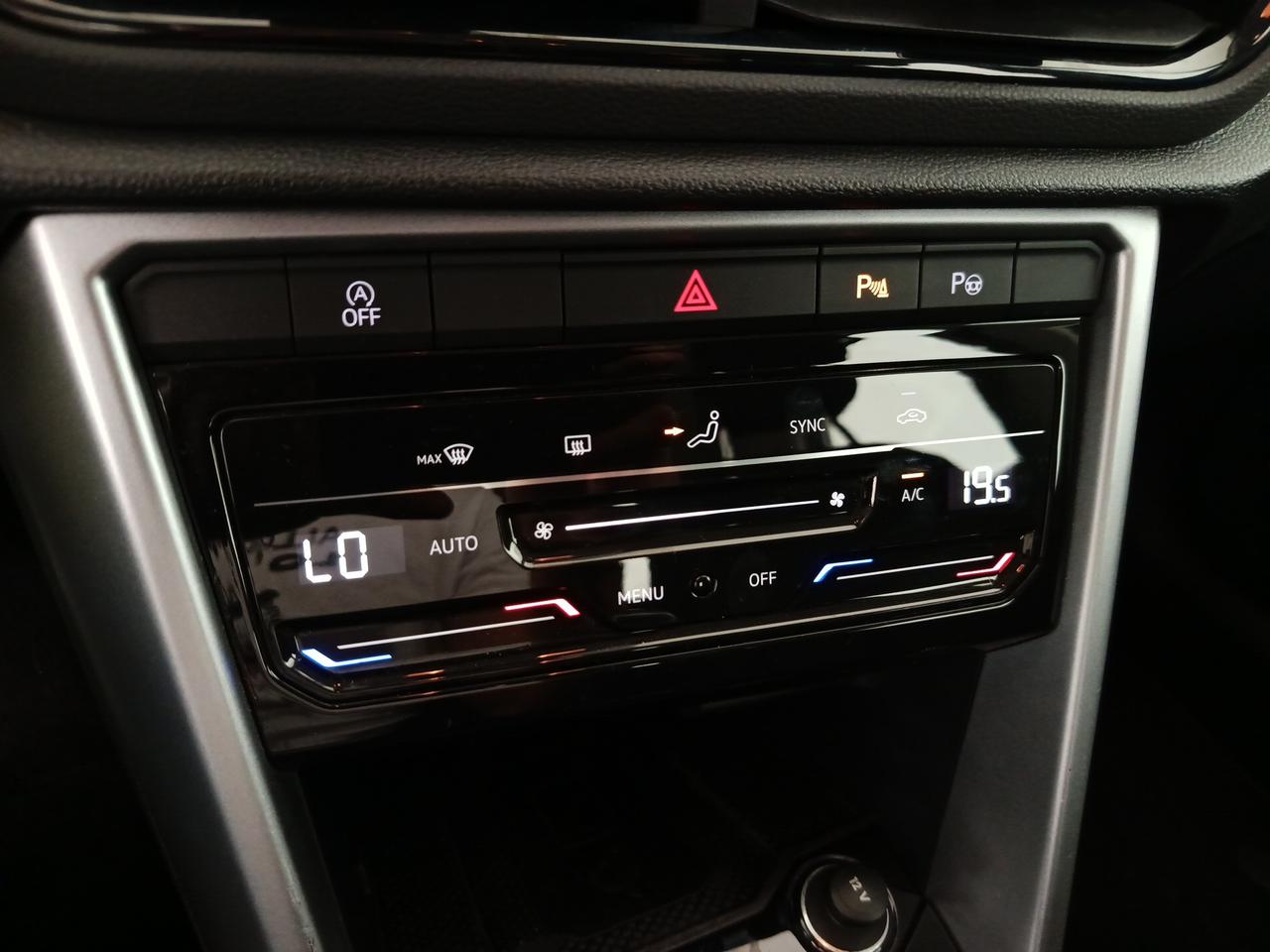 VOLKSWAGEN T-Roc - T-Roc 1.0 TSI Life