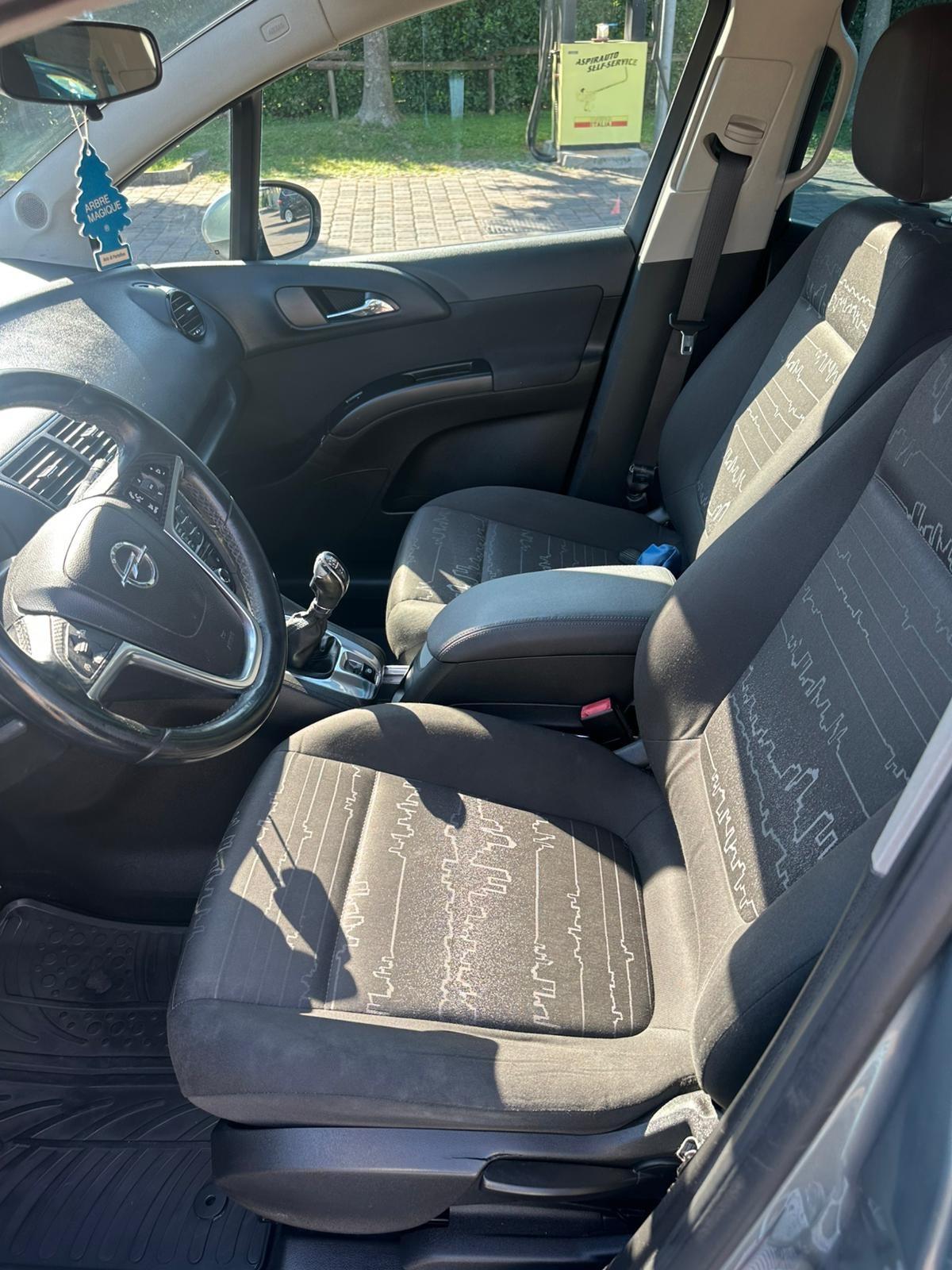 Opel Meriva 1.4 gpl 2010 NEOPATENTATI