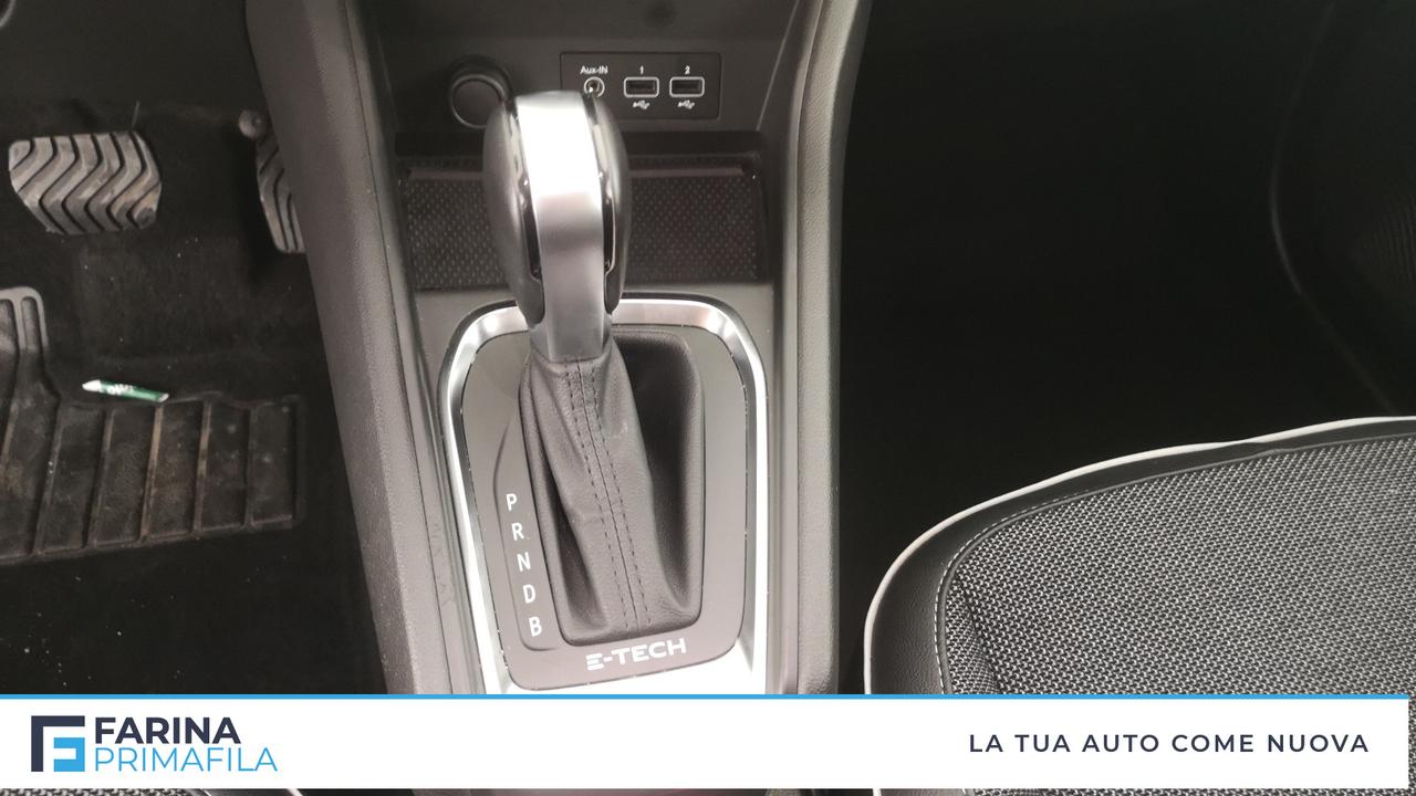 RENAULT Captur II 2019 - Captur 1.6 hybrid Intens E-Tech 145cv auto