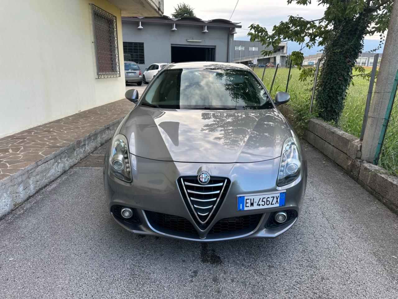 Alfa Romeo Giulietta 1.6 JTDm-2 105 CV Exclusive