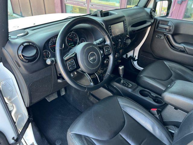 JEEP Wrangler Unlimited 2.8 CRD DPF Sahara Auto