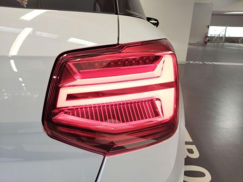 Audi Q2 35 TDI S tronic Business Advanced