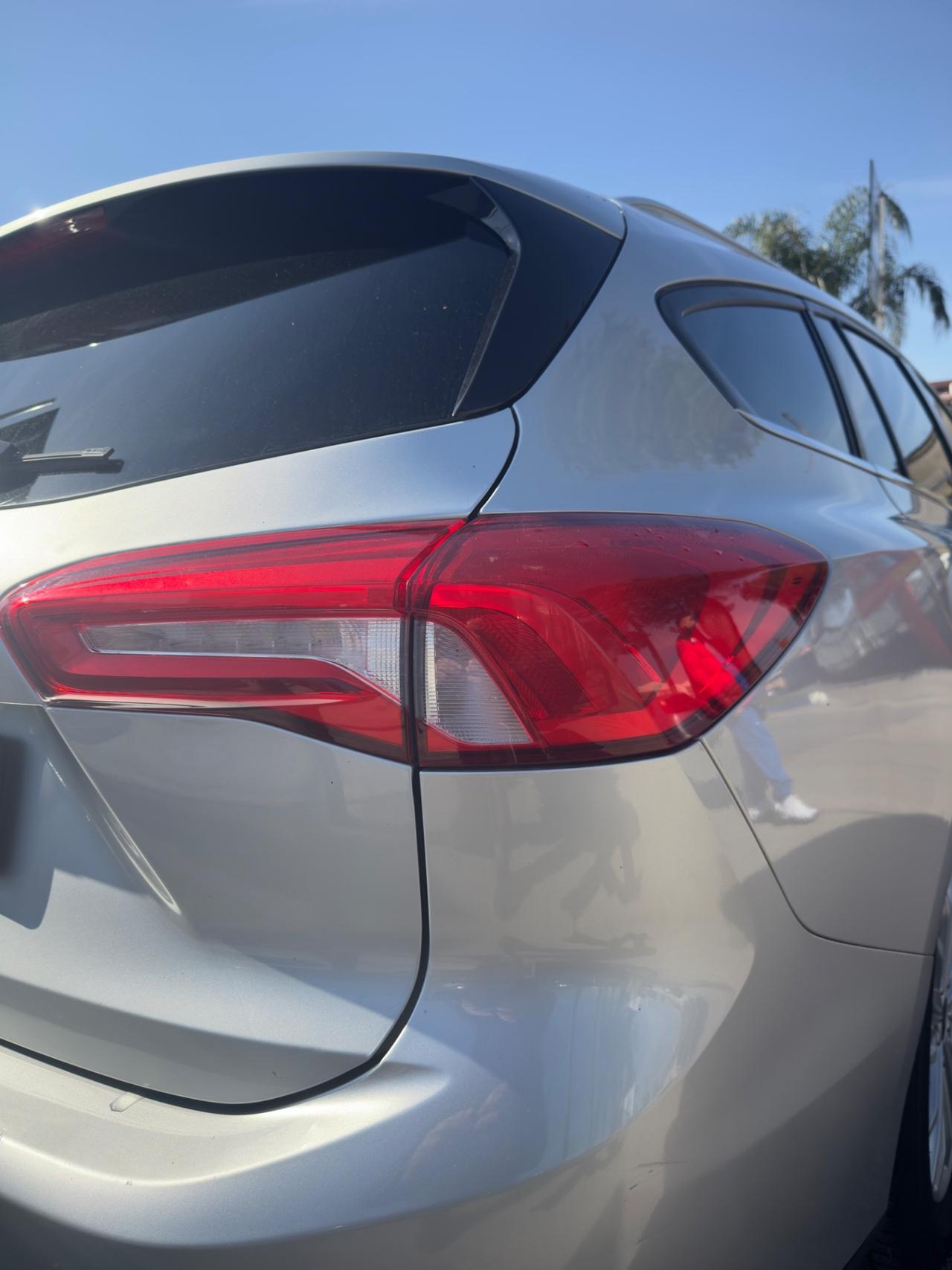 Ford Focus 1.5 TDCi 120 CV Start&Stop Powershift SW Titanium