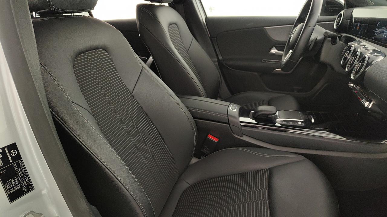 Mercedes-Benz A 180 d Sport auto