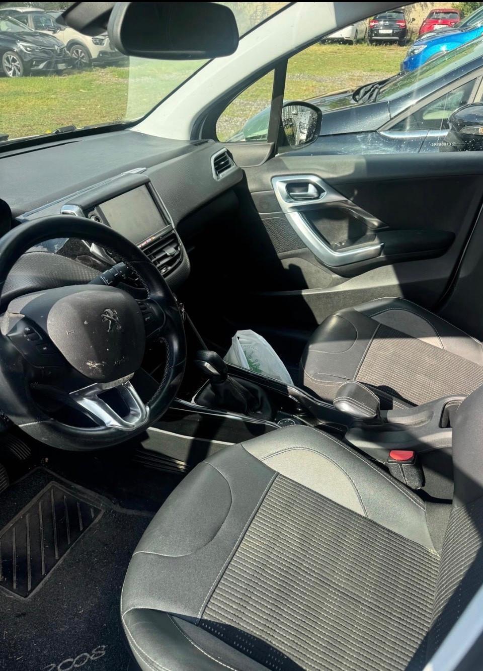 Peugeot 2008 BlueHDi 120 S&S Crossway