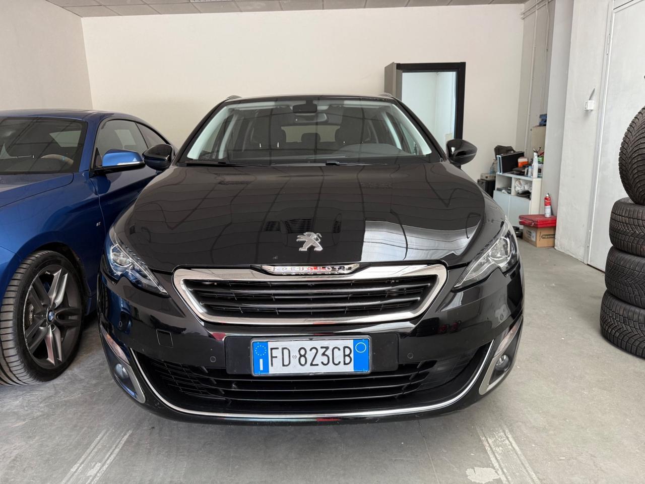 Peugeot 308 BlueHDi 150 S&S EAT6 SW Allure