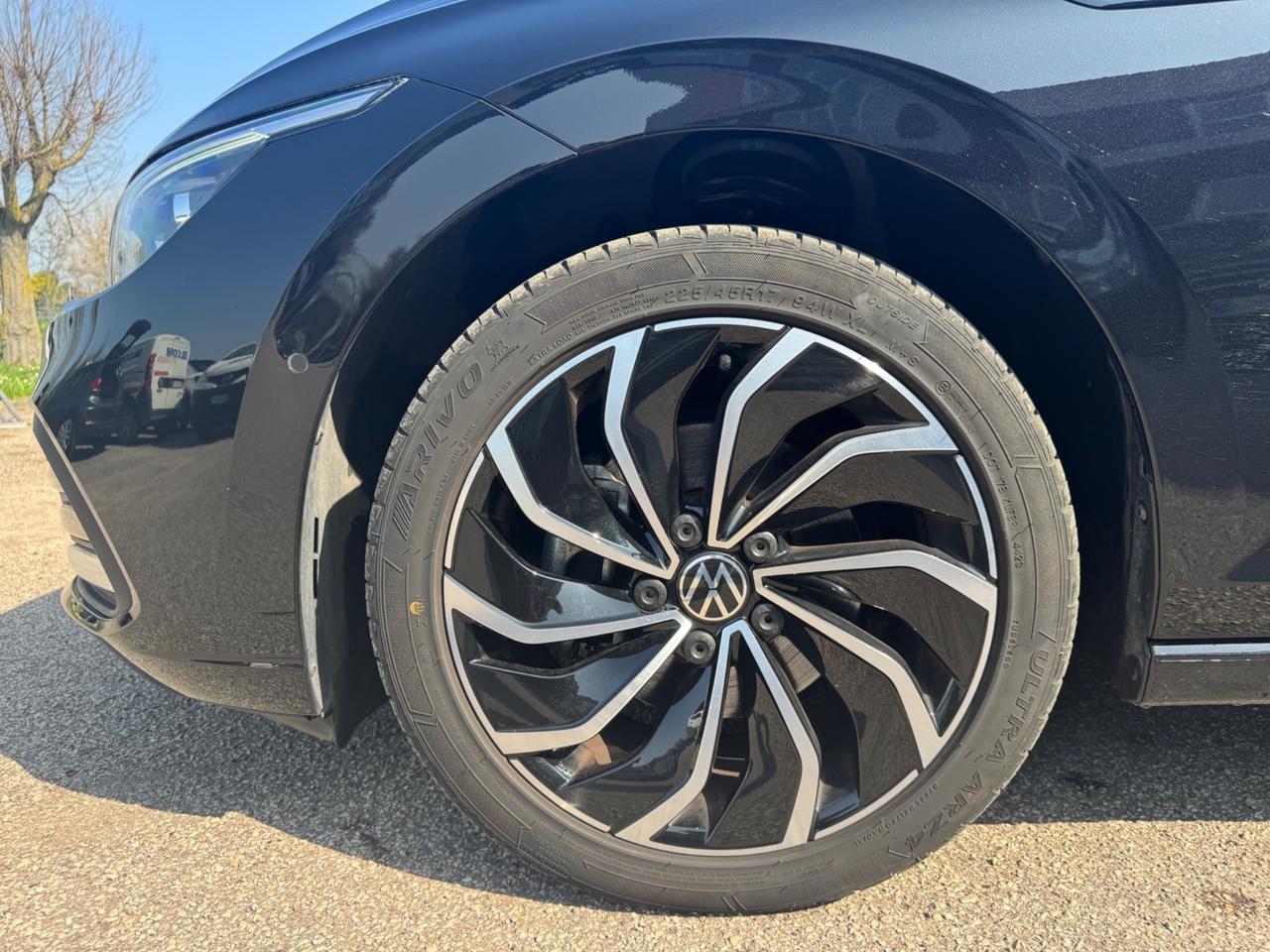 Volkswagen Golf 1.5 TSI 130 CV EVO ACT Style NEOPATENTATI