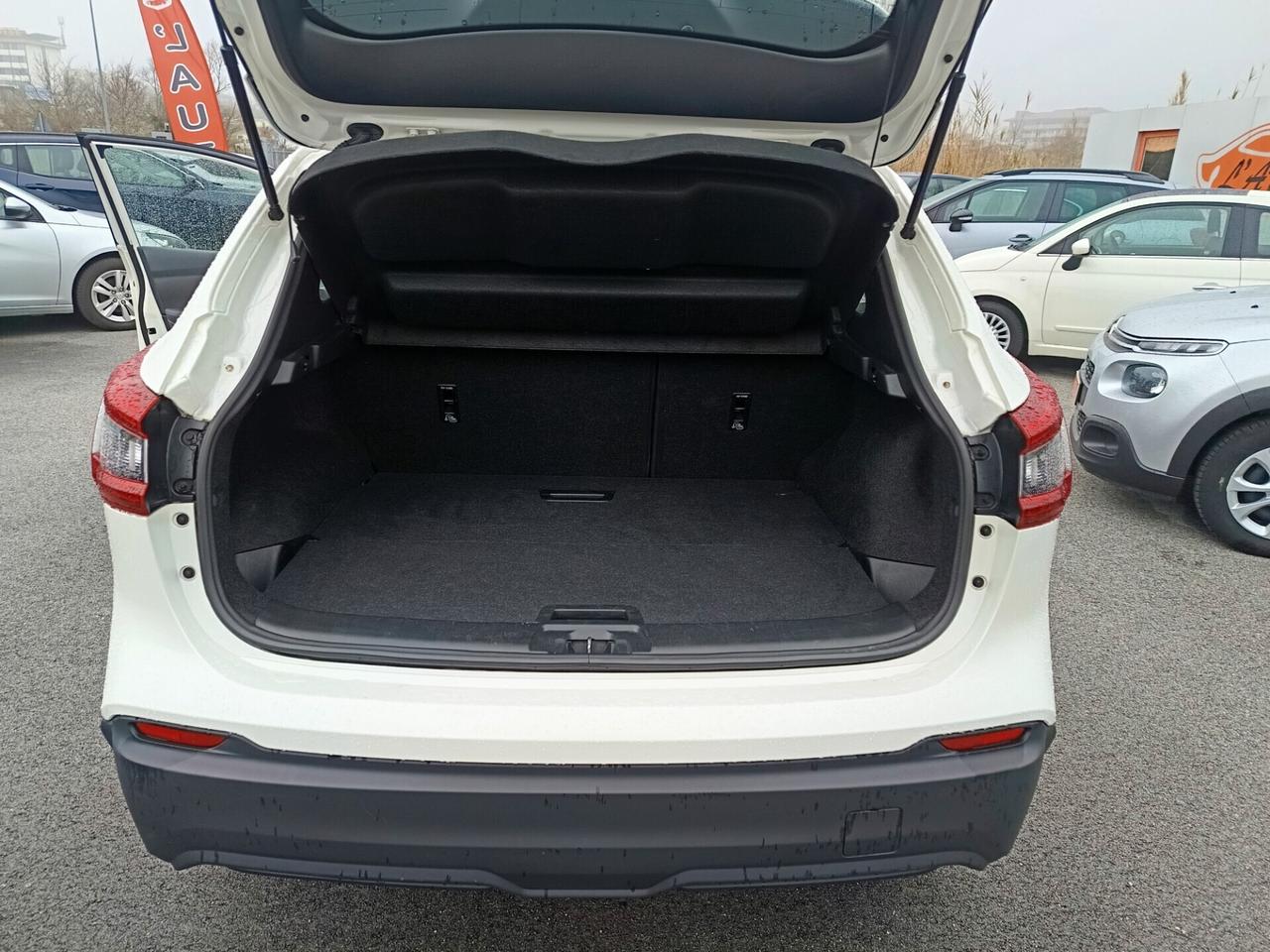 Nissan Qashqai 1.5 dCi Business 115cv dct