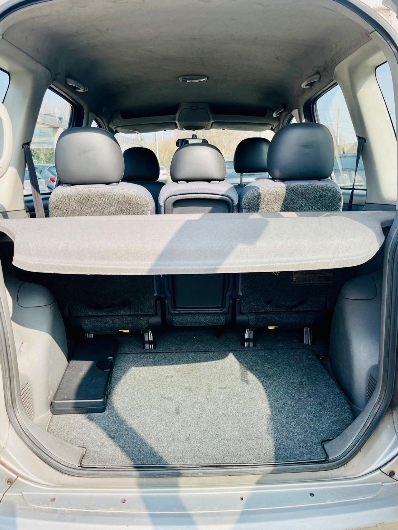 Toyota Yaris Verso 1.4 Tdi D-4D cat Luna