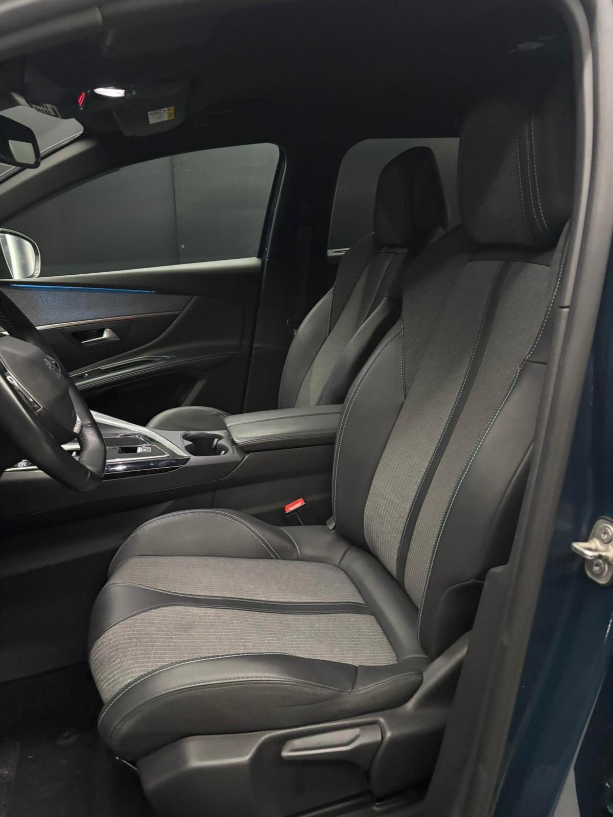 Peugeot 5008 BlueHDi 130 S&S EAT8 Allure Pack 7 posti