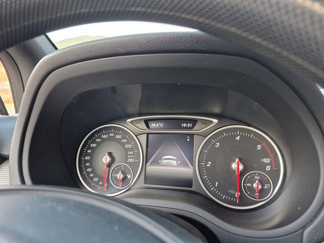 Mercedes-benz B 180 d *** SPORT - FULL OPTIONALS *** EURO 6