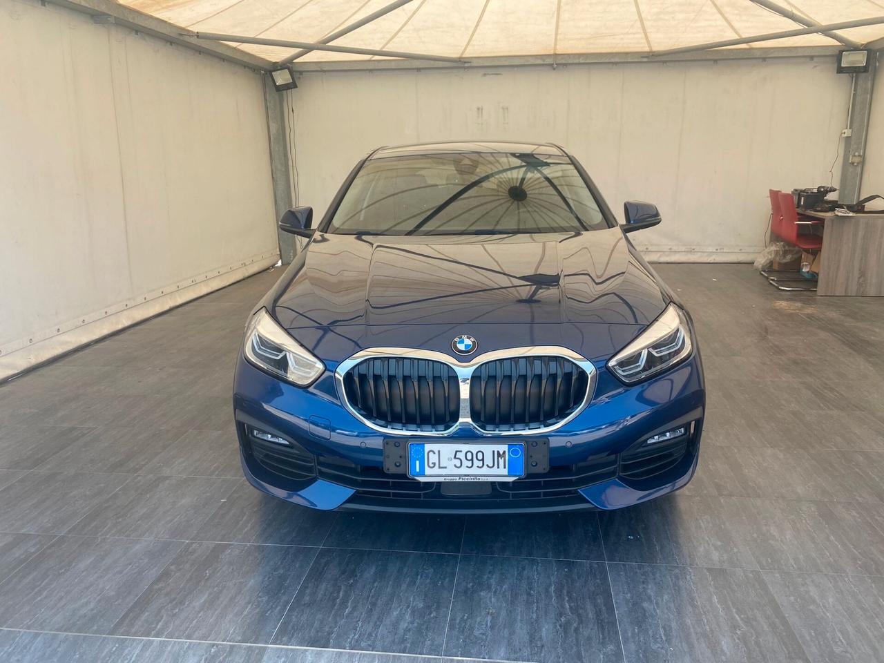 Bmw 118 118i 5p. Business Advantage