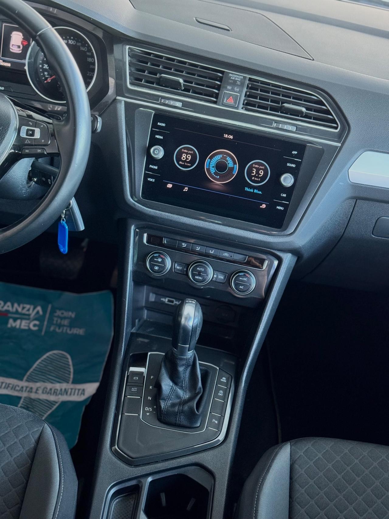 Volkswagen Tiguan 2.0 TDI 150cv DSG R-LINE ACC LED