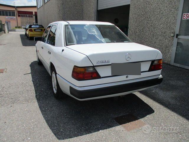 Mercedes 200 e 2.0