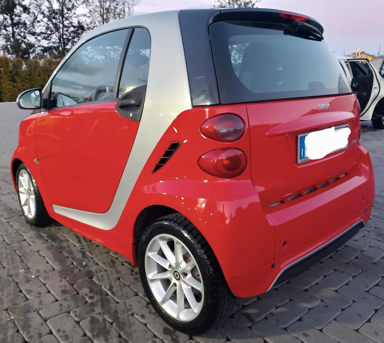 Smart ForTwo 1.0 CV 71 Pulse palette al volante