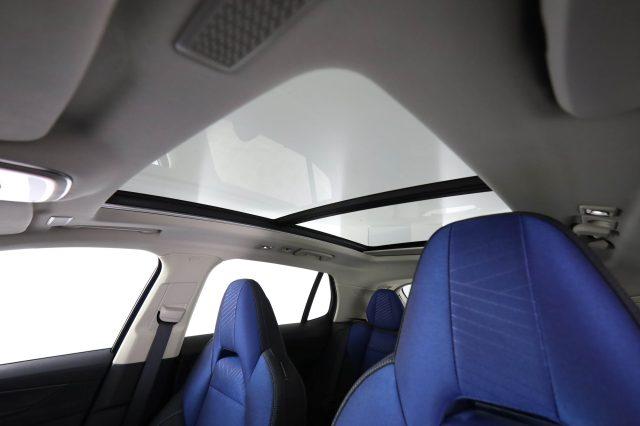 LYNK & CO 01 01 PHEV