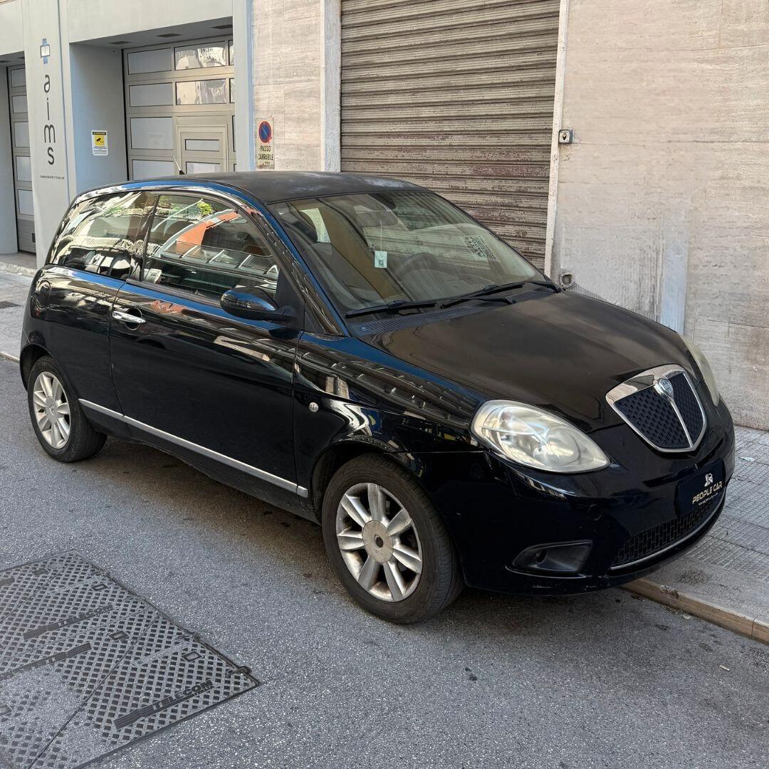 Lancia Ypsilon 1.3 MJT - 75 CV