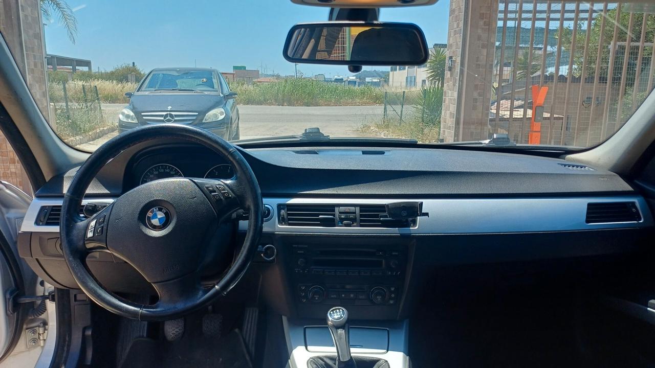 Bmw 320 320d cat Futura