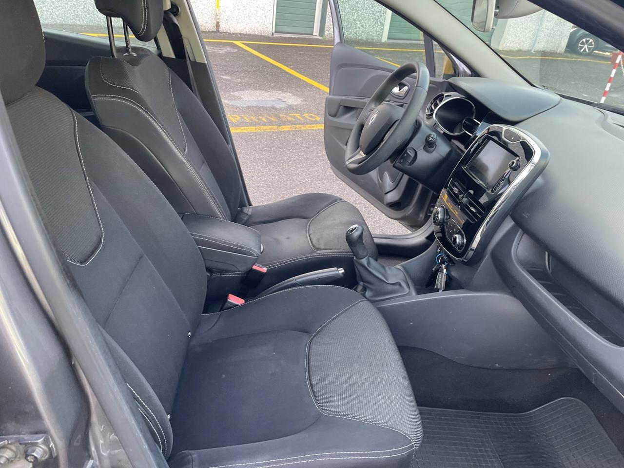 Renault Clio 1.2 75CV 5 porte*Navi*Neopatentati*