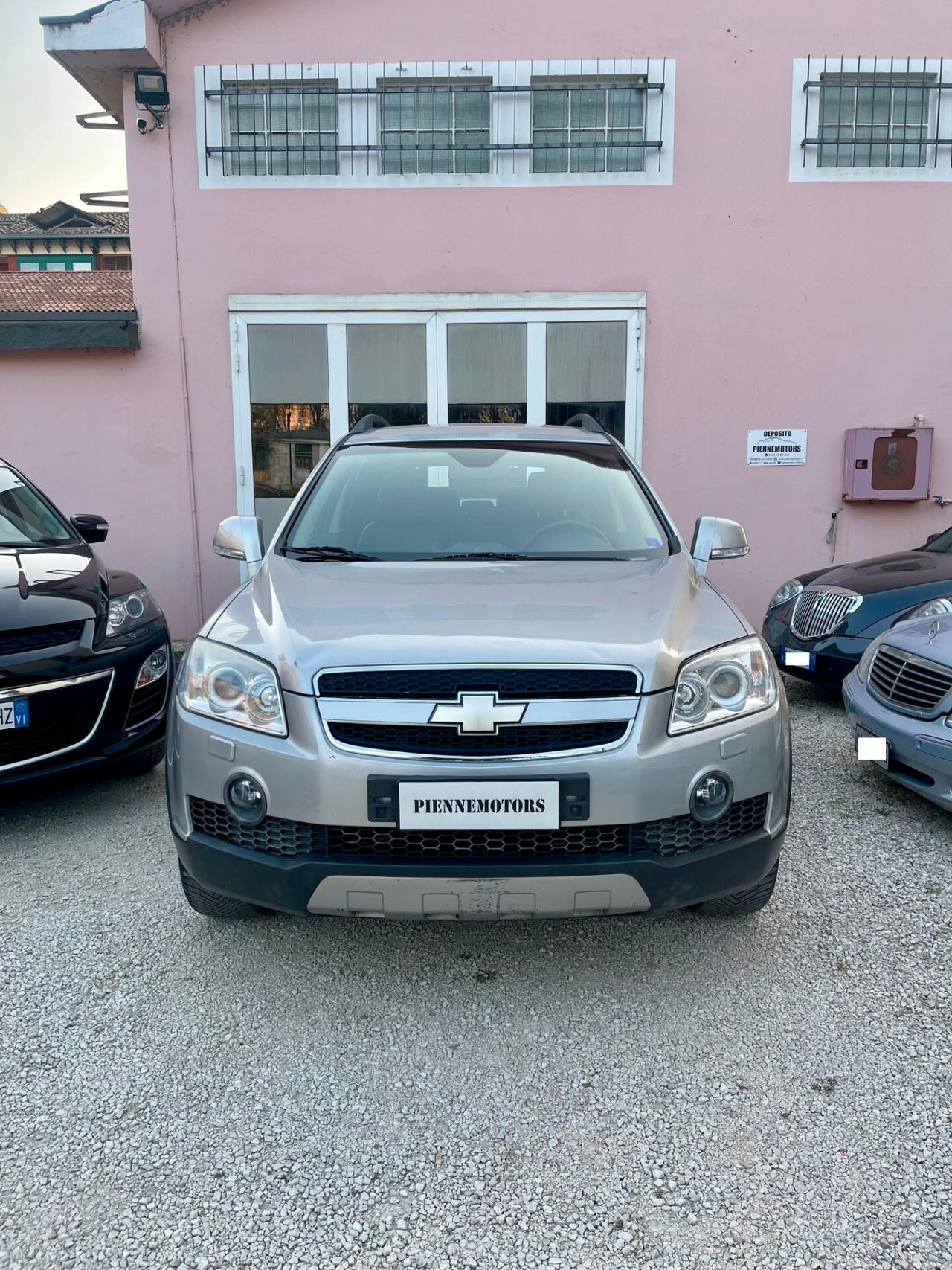 Chevrolet Captiva 2.0 7 POSTI AUTOMATICA
