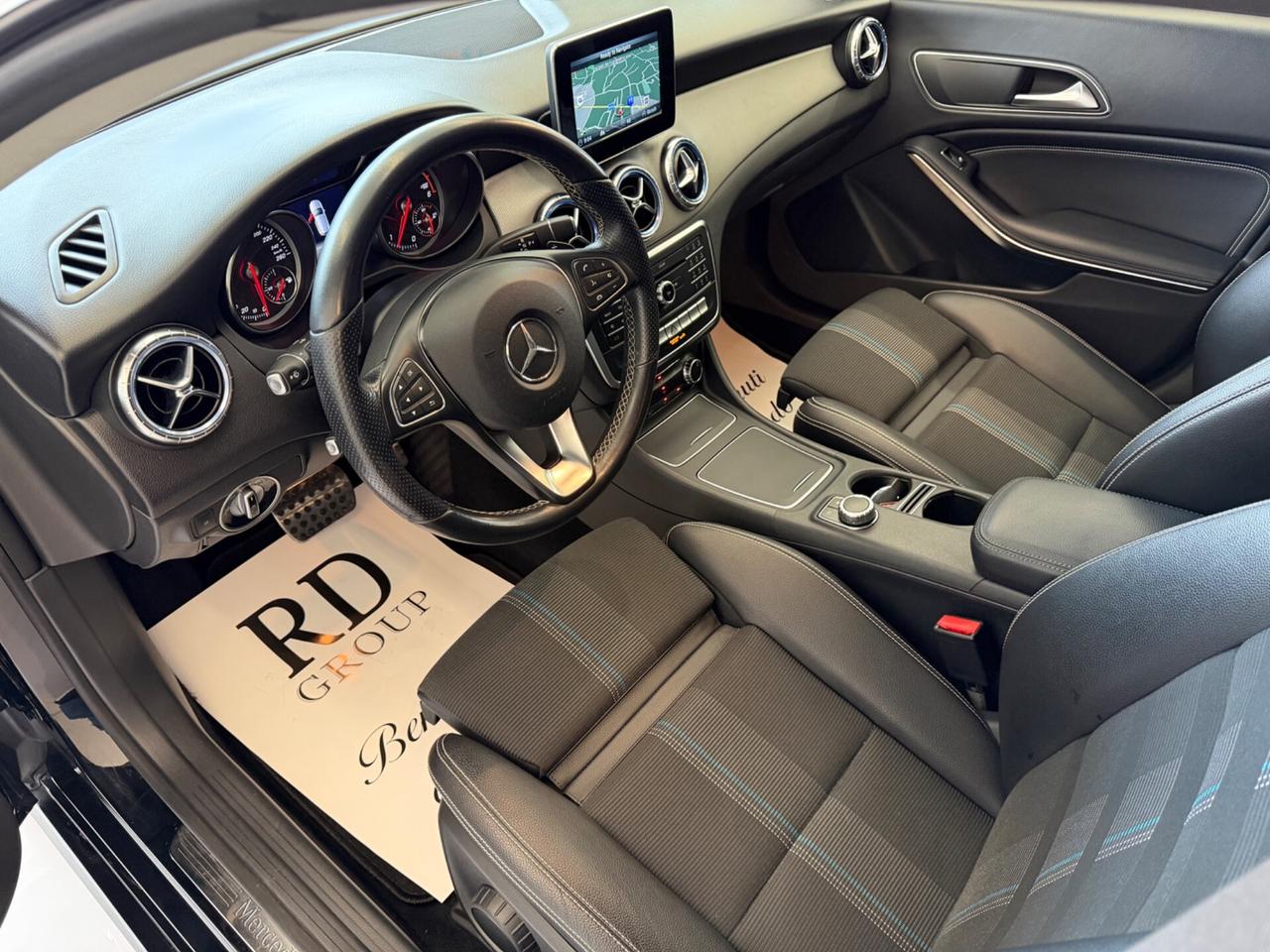 Mercedes-benz CLA 200d Auto Premium amg shooting brake