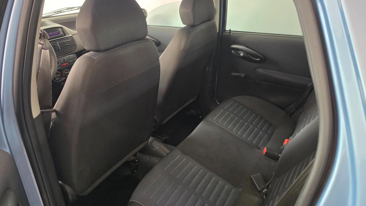 Fiat Punto benzina 1.2 5 porte km 125 MILA
