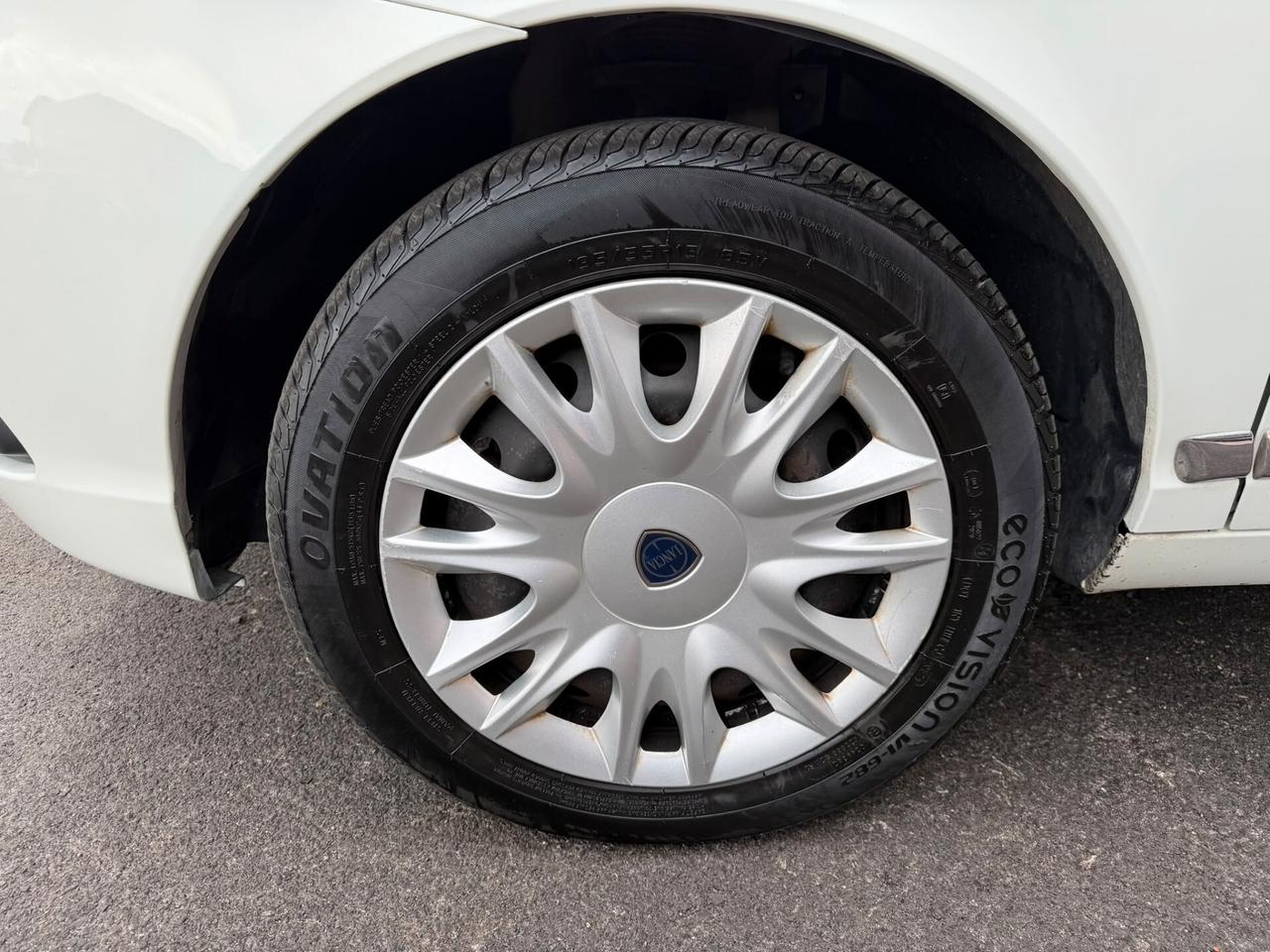 Lancia Ypsilon 1.2 GPL 60cv