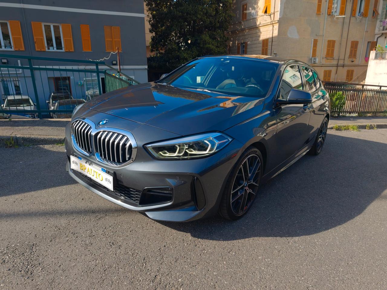 Bmw 120 120d 5p. Msport