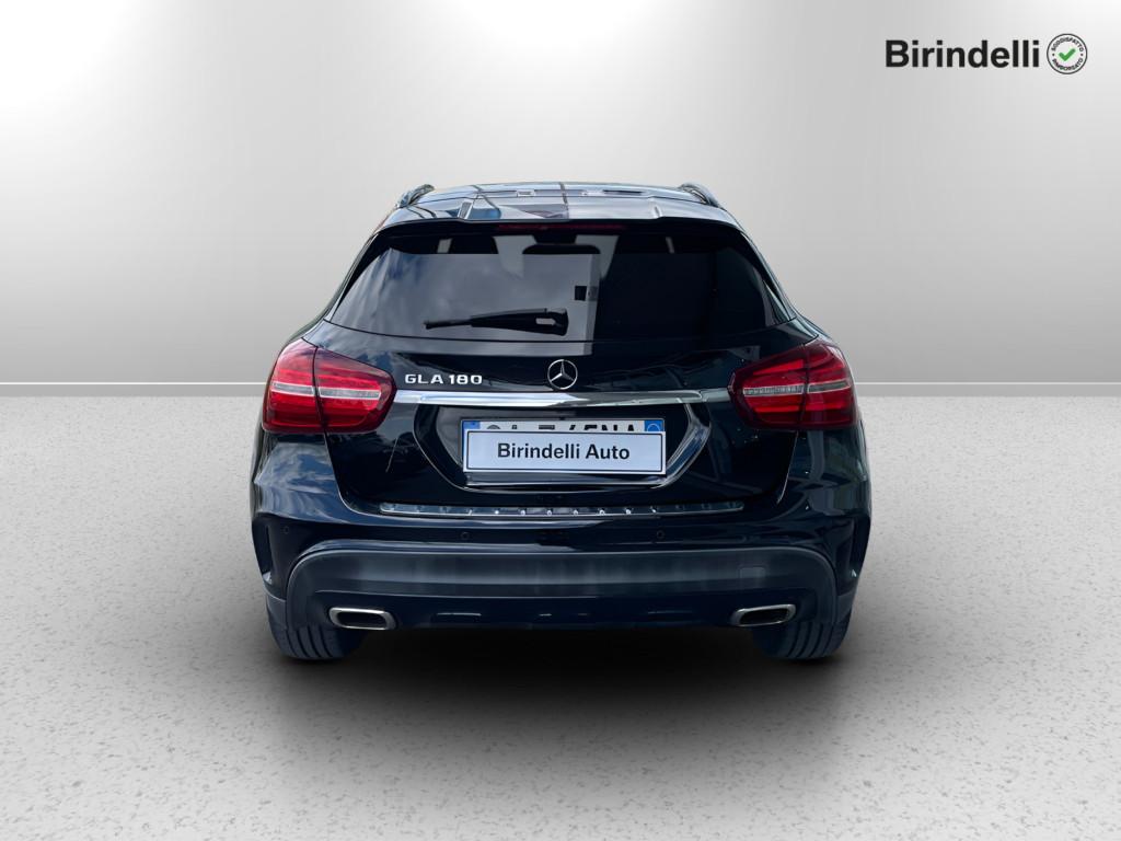Mercedes-Benz GLA (X156) - GLA 180 Premium