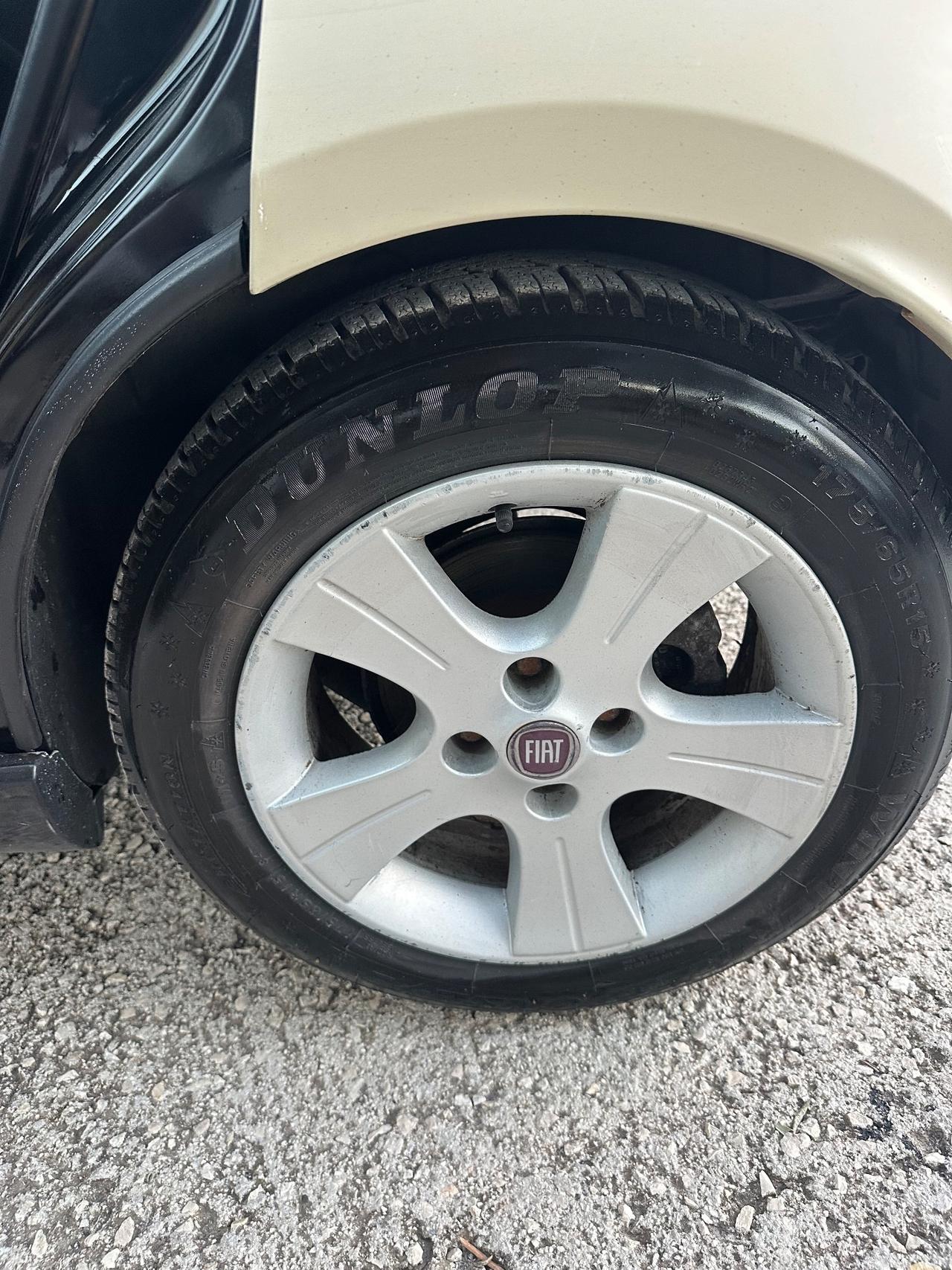 Fiat Panda 1.3 MJT 75 cavalli 16V 4x4 Cross