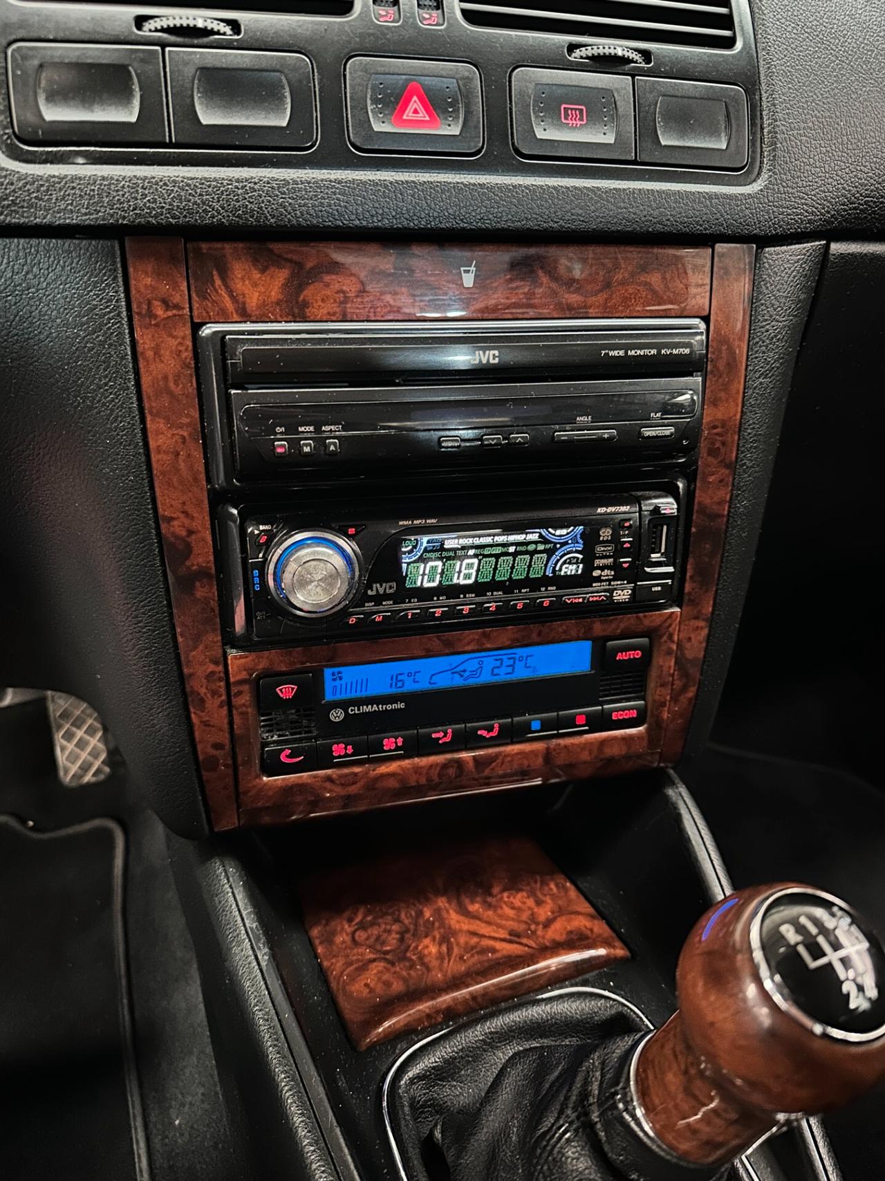 Volkswagen Bora 1.6 105CV 16V cat Highline