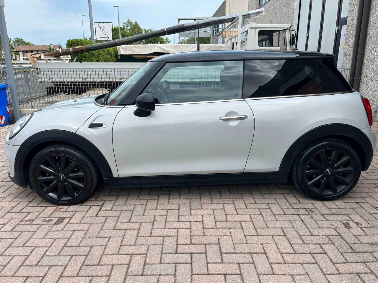Mini 1.5 One D Hype