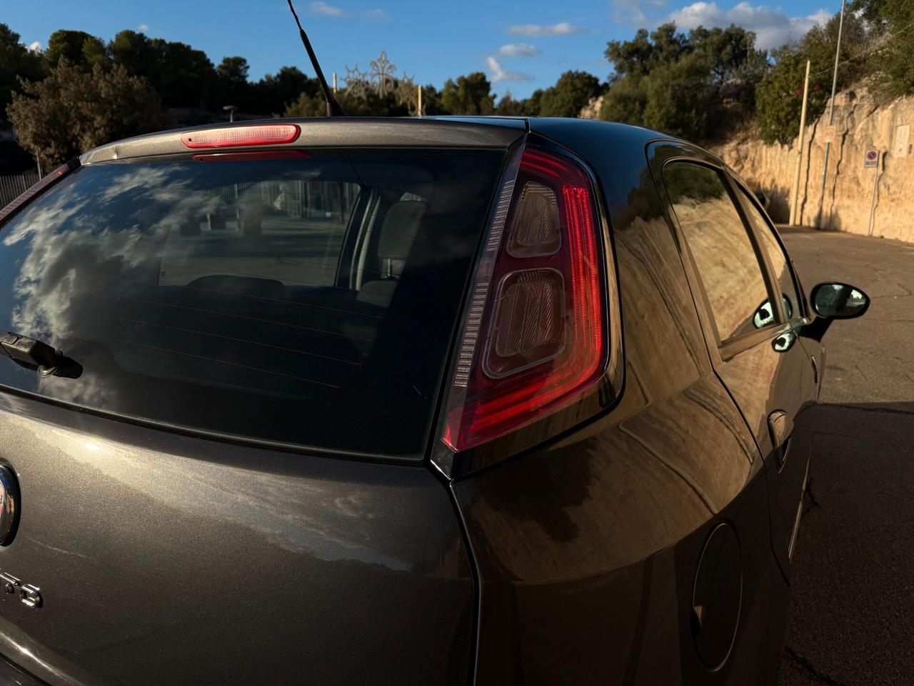 Fiat Punto EVO/1.3 MJT 75CV/NEOPATENTATI