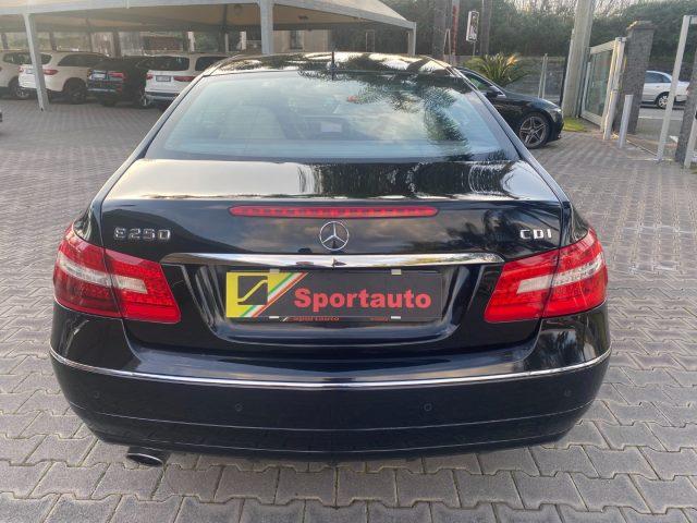 MERCEDES-BENZ E 250 CDI Coupé BlueEFFICIENCY Avantgarde
