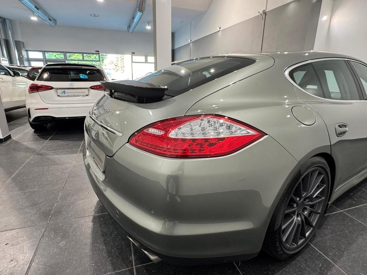 Porsche Panamera 4.8 S