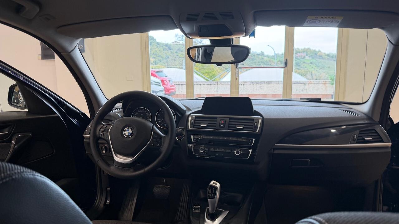 Bmw 118 118d 5p. Luxury