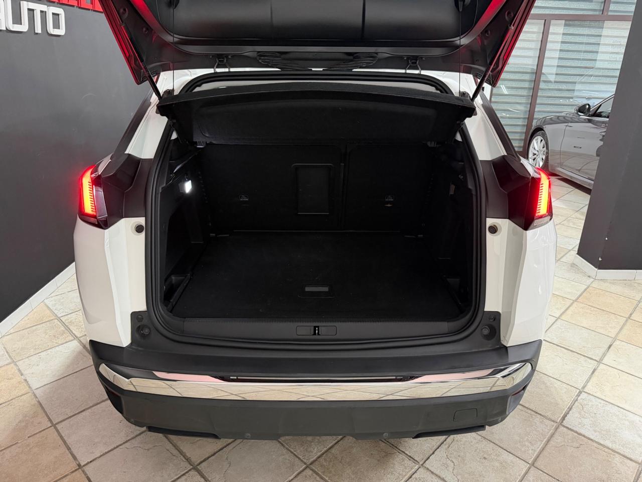 PEUGEOT 3008 1.5 BlueHDi (130) EAT8 Allure 2019