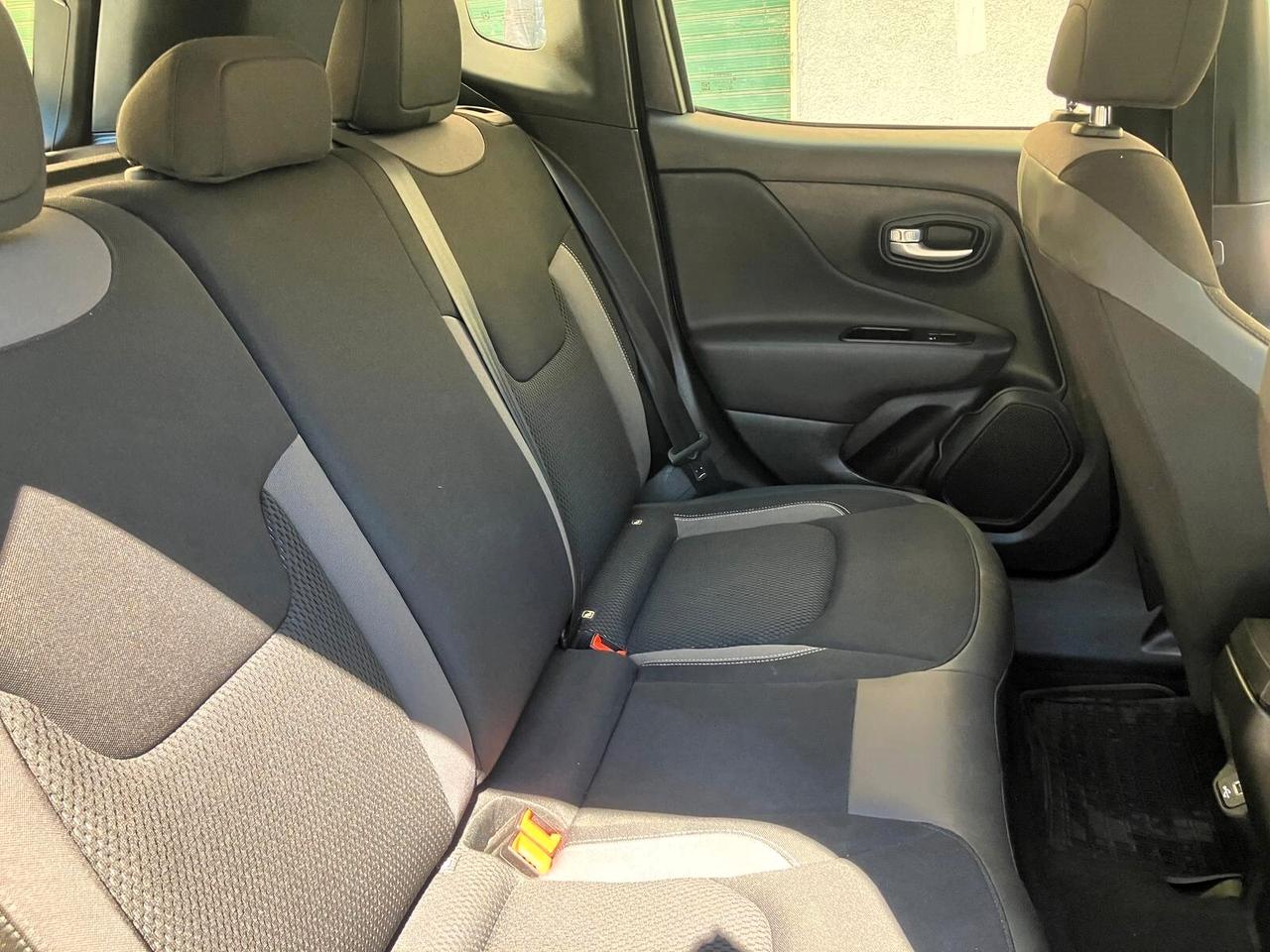 Jeep Renegade 1.5 Turbo T4 MHEV Limited