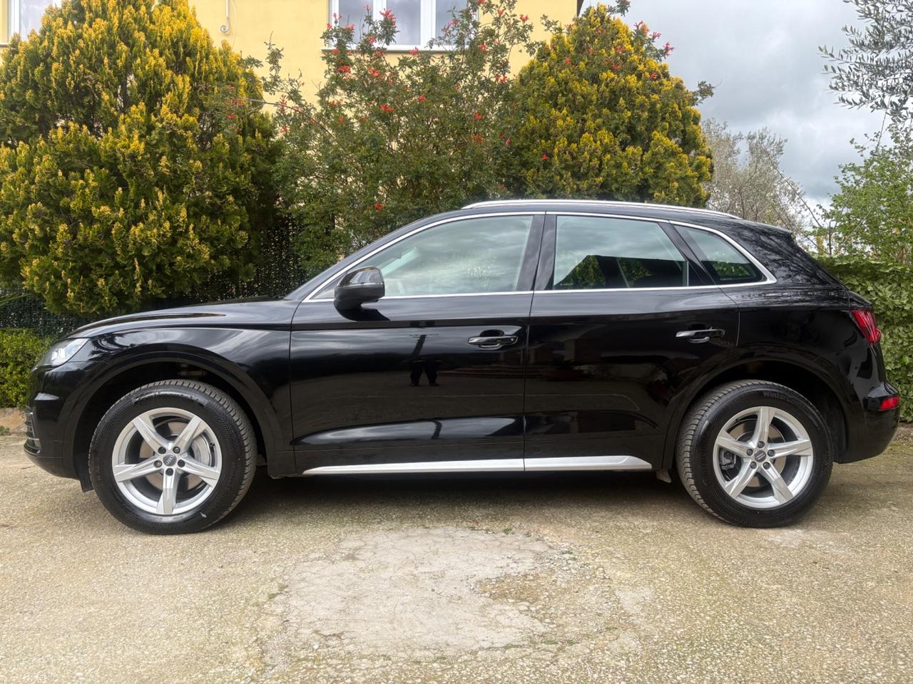 Audi Q5 2.0 TDI 190 CV quattro S tronic Business Sport