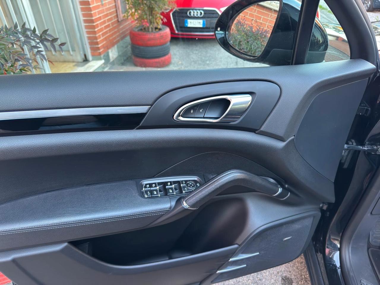 Porsche Cayenne 3.0 Diesel 250cv