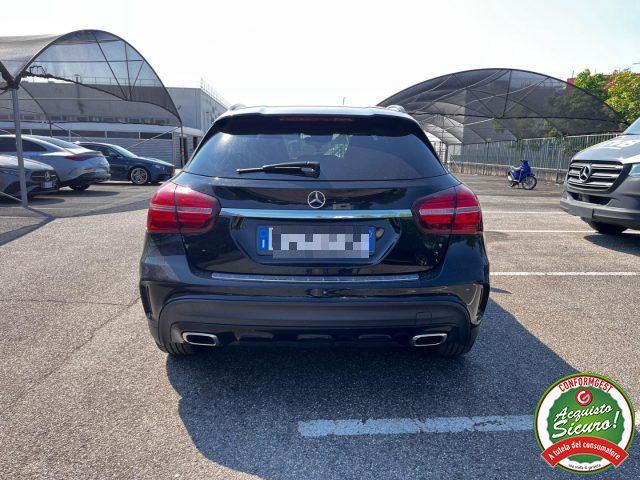 MERCEDES-BENZ GLA 200 d Aut. 4Matic PREMIUM AMG