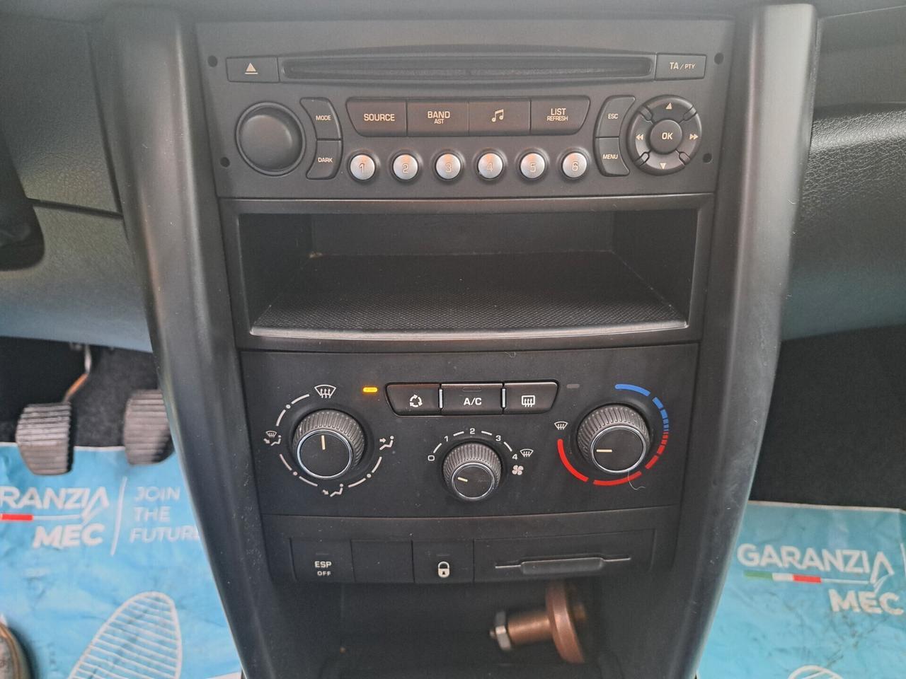 Peugeot 207 1.4 8V 75CV 5p. GPL VALIDO FINO 2032 /OK NEOPATENTATI