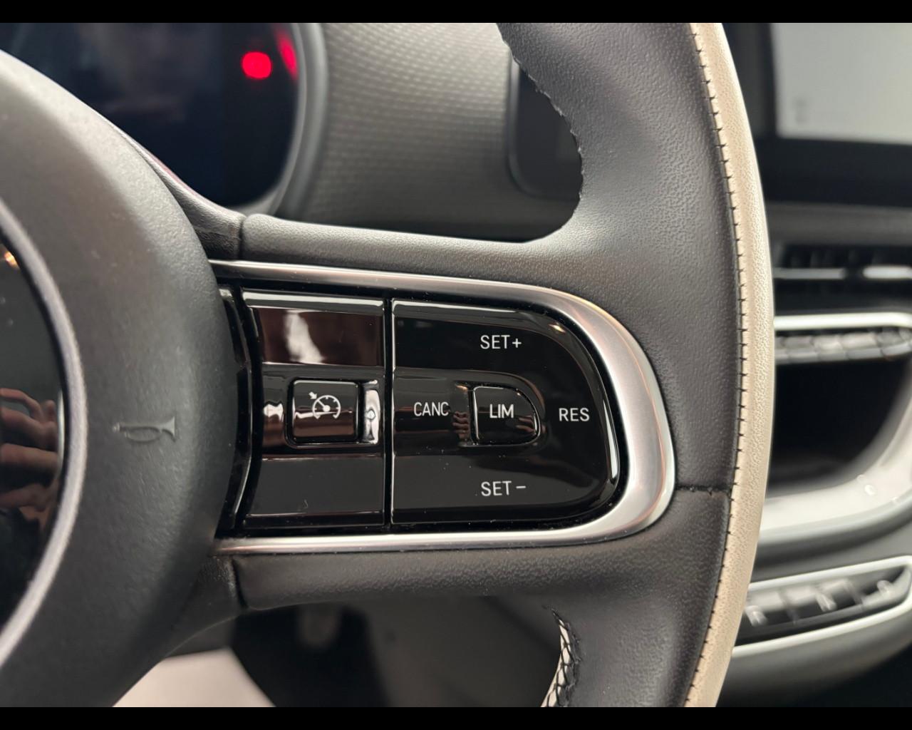 FIAT 500e 42 kWh La Prima by Bocelli