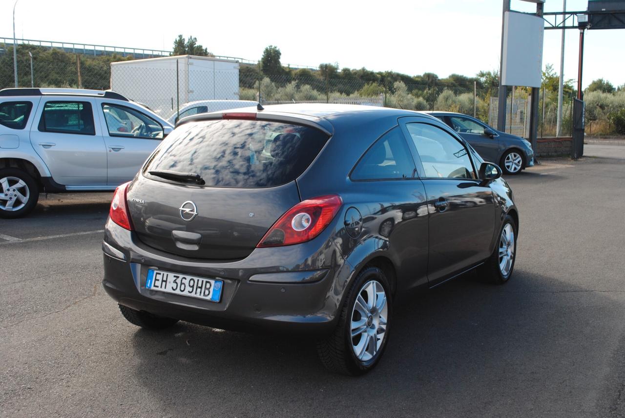 OPEL CORSA 1.2 85 CV BENZ/GPL OK NEOPATENTATI