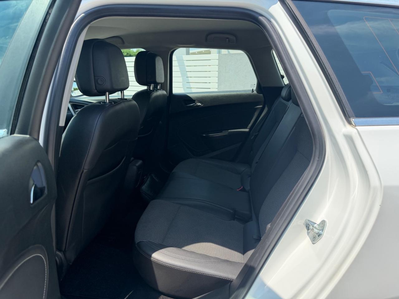 Opel Astra 1.3 CDTI 95CV S&S Sports Tourer Cosmo