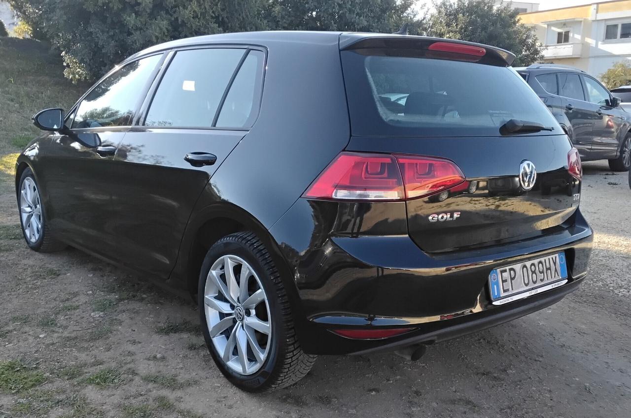 Volkswagen Golf 1.6 TDI DPF 5p. Highline