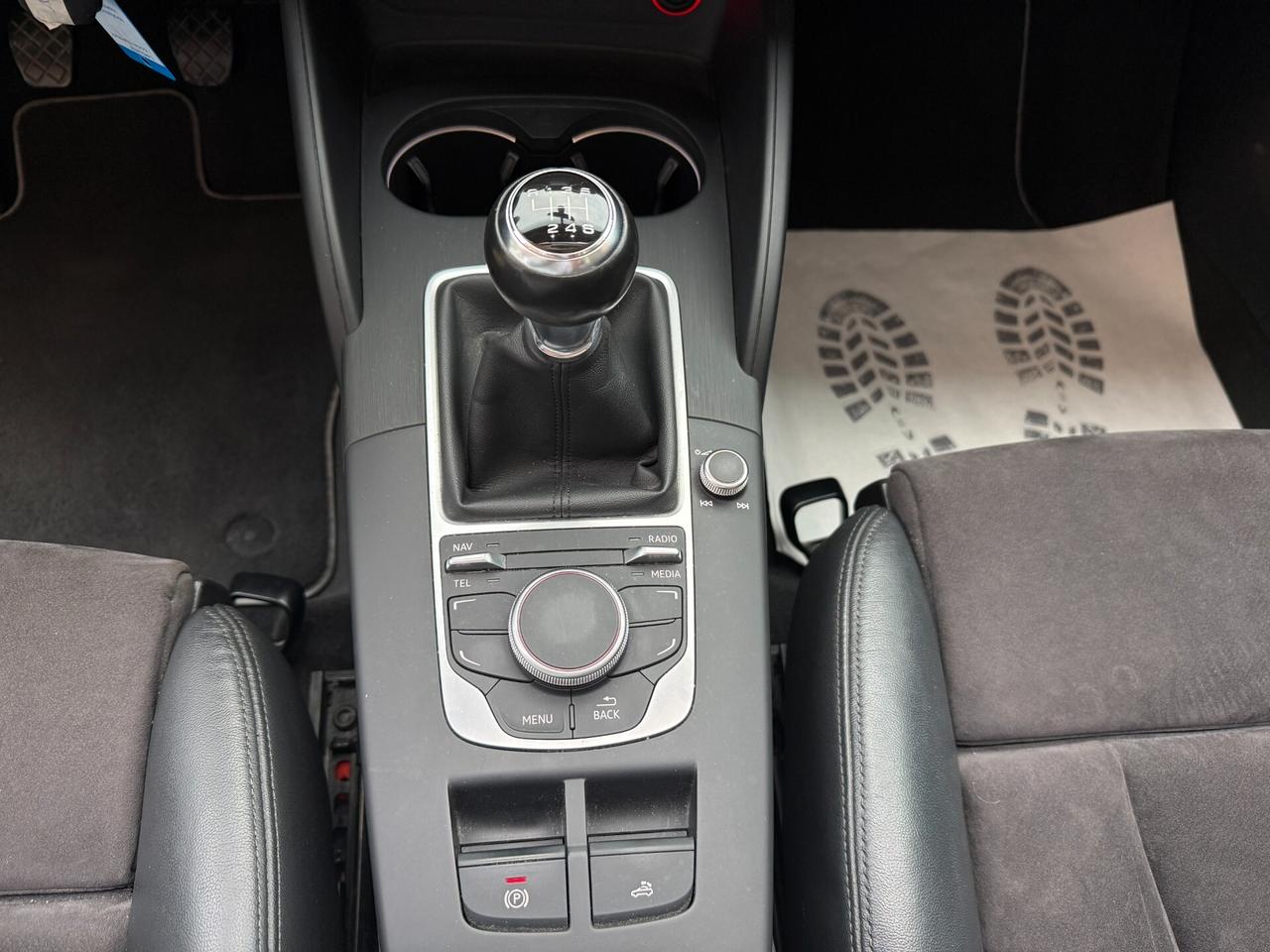 Audi A3 Cabrio 1.4 Sport, Tagl. ufficiali, alcantara, navigatore