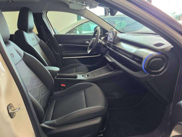 Jeep Avenger Avenger 1.2 turbo e-hybrid mhev Altitude fwd 110cv edct6