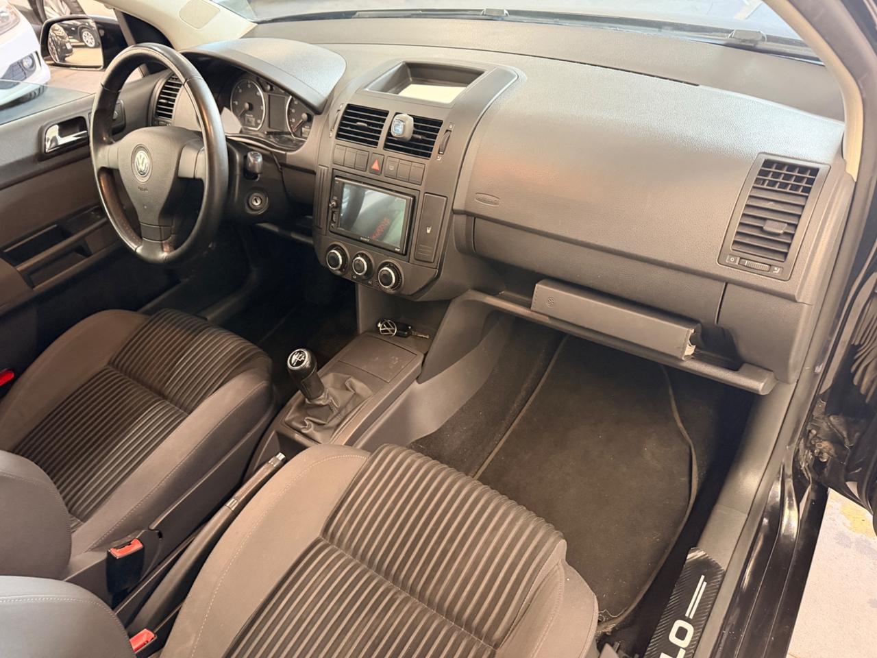 Volkswagen Polo 1.4/80CV TDI DPF 5p. Sportline